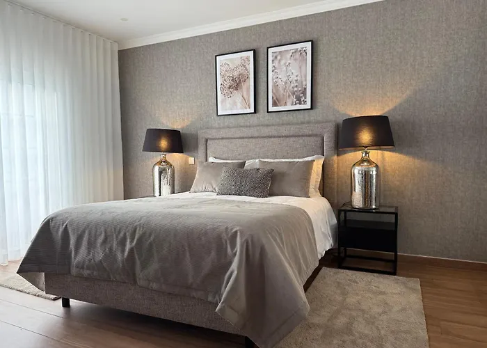 Full Private 180sqm - Terrace Jacuzzi - 200m & Sea View וילה