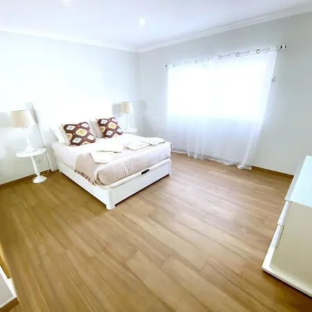 Full Private 180sqm - Terrace Jacuzzi - 200m & Sea View Albufeira