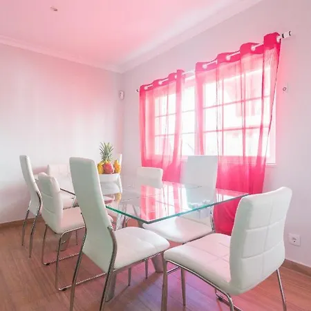 Full Private 180sqm - Terrace Jacuzzi - 200m & Sea View Villa *