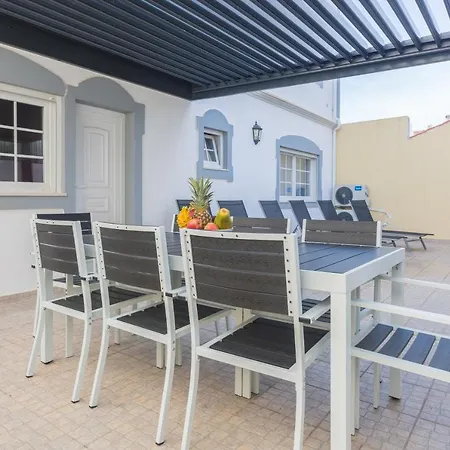 Full Private 180sqm - Terrace Jacuzzi - 200m & Sea View Villa *