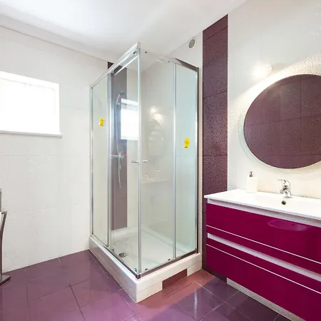 Villa Full Private 180sqm - Terrace Jacuzzi - 200m & Sea View *