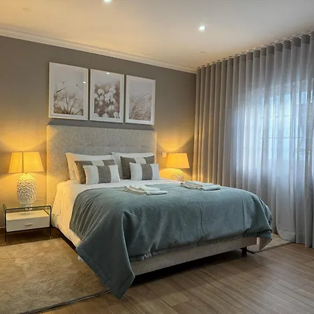 Full Private 180sqm - Terrace Jacuzzi - 200m & Sea View