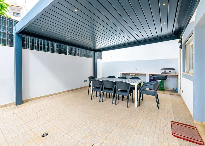 Full Private 180sqm - Terrace Jacuzzi - 200m & Sea View 阿尔布费拉