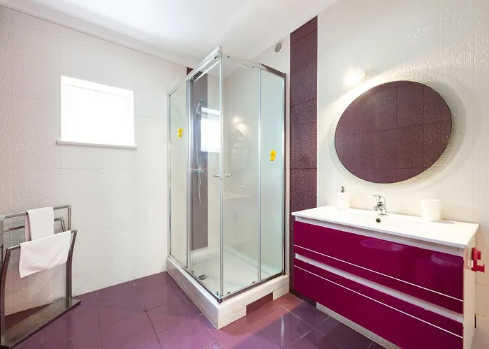 别墅 Full Private 180sqm - Terrace Jacuzzi - 200m & Sea View *