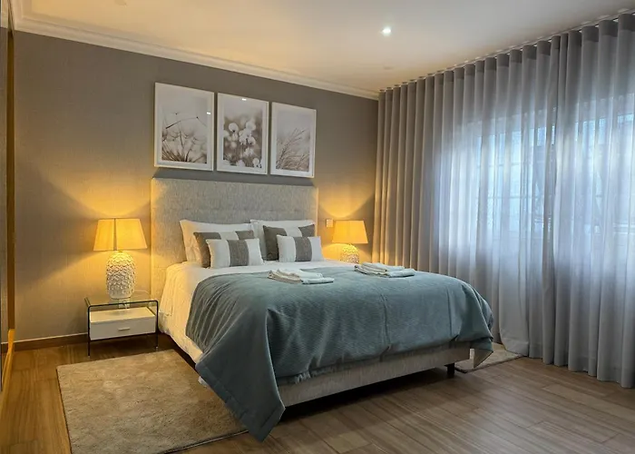 Full Private 180sqm - Terrace Jacuzzi - 200m & Sea View