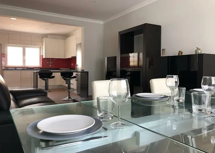 Full Private 180sqm - Terrace Jacuzzi - 200m & Sea View *