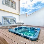 Full Private 180sqm - Terrace Jacuzzi - 200m & Sea View *