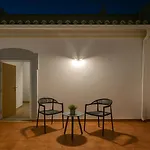 Full Private 180sqm - Terrace Jacuzzi - 200m & Sea View Villa